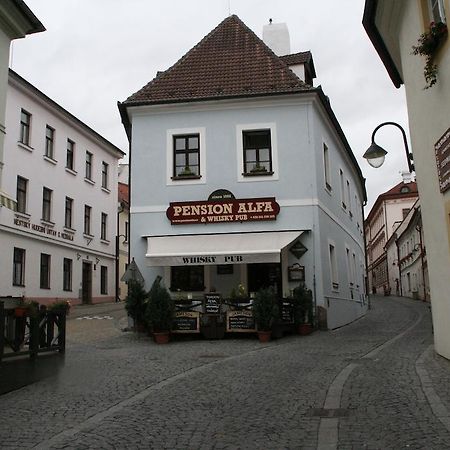 Pension Alfa & Whisky Pub Tábor Exteriör bild